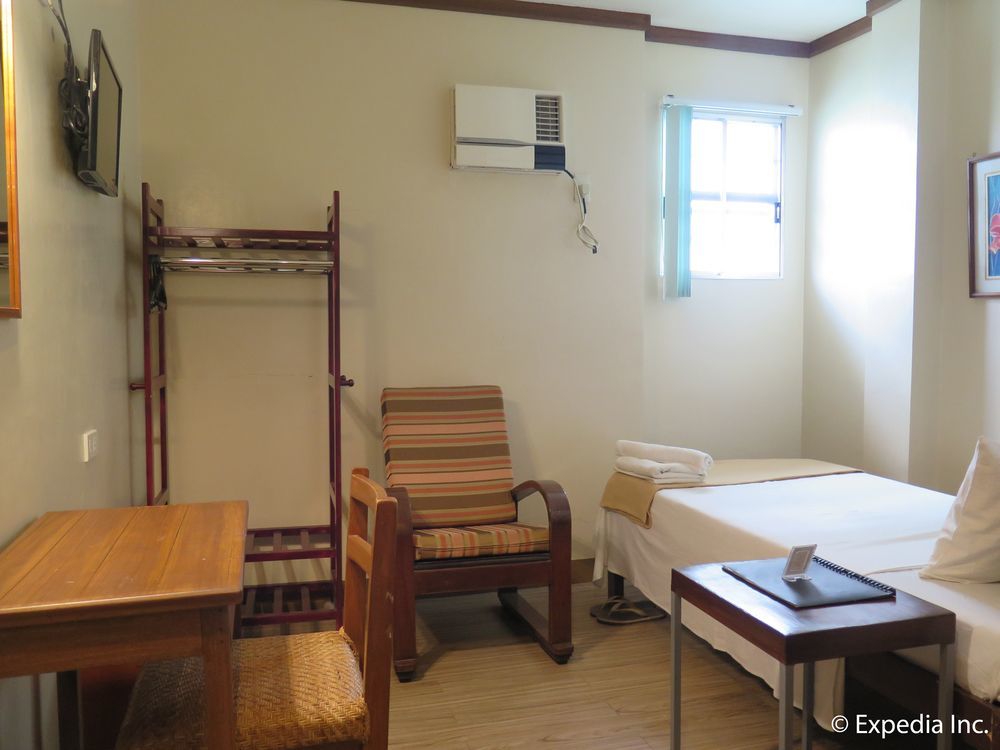 Hotel Bahay Ni Tuding - House Of Tuding Davao Exterior foto
